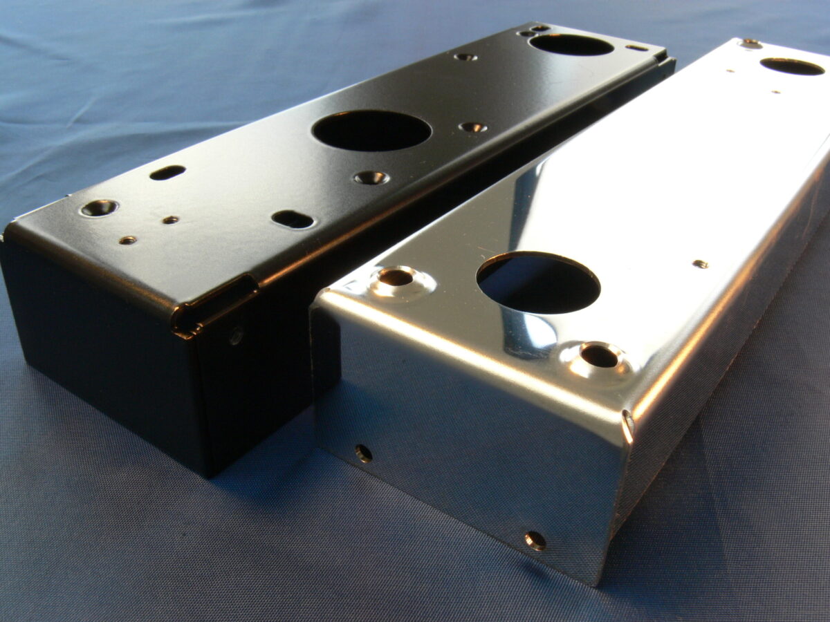 Kryty, rámy, kapotáže